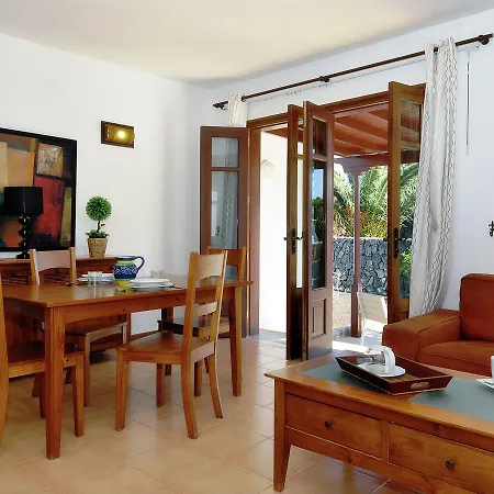 Resed Los Claveles - Red Mountain Vila *