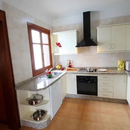 Resed Los Claveles - Red Mountain Villa Playa Blanca (Lanzarote)