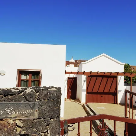 Vila Resed Los Claveles - Red Mountain *